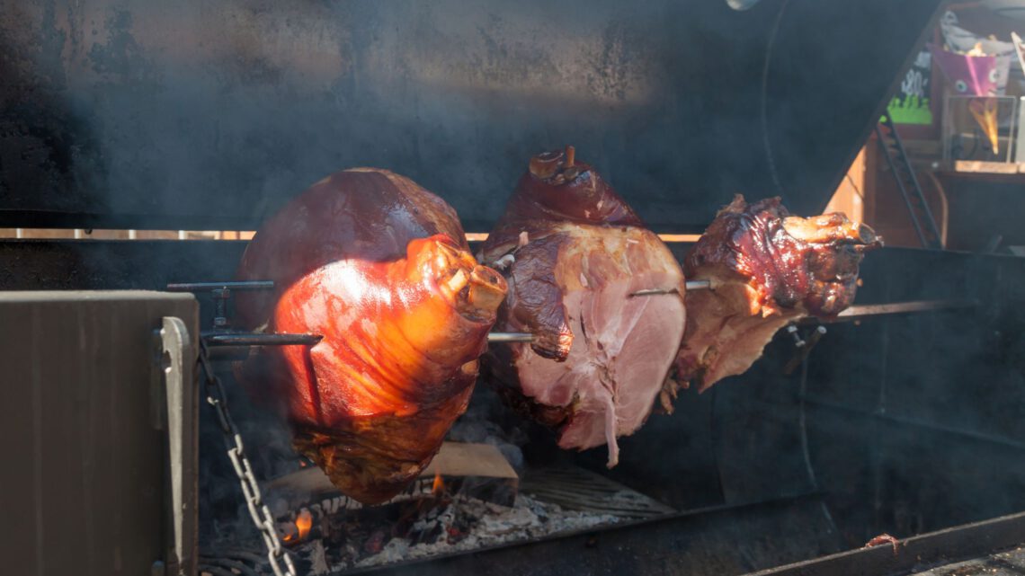 Wat is een braadspit en hoe werkt dit voor je BBQ?