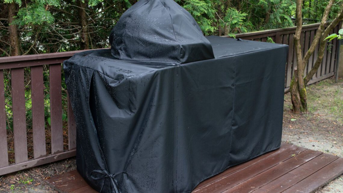 Waarom jij een raincover voor je kamado wilt (barbecuehoes kamado)